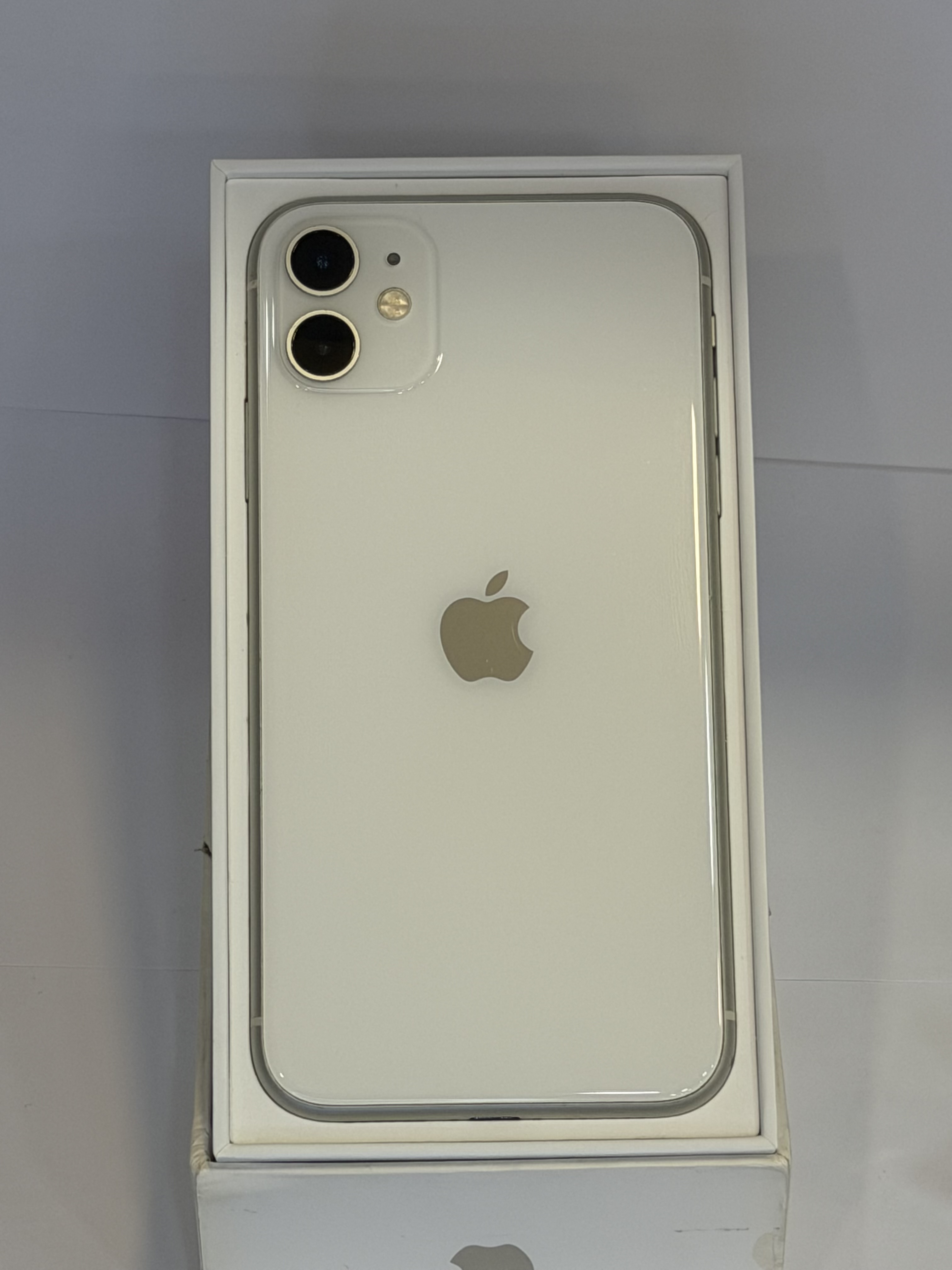 iphone 11 استوک